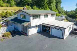 63697 Isthmus Heights Rd, Coos Bay, OR 97420 - Photo 2