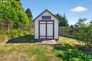 63697 Isthmus Heights Rd, Coos Bay, OR 97420 - Photo 40