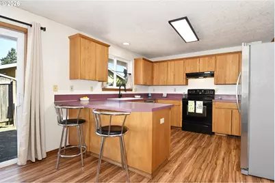 15698 SE 98th Ave, Clackamas, OR 97015 - Photo 8