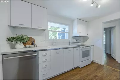 1629 E 24th Ave, Eugene, OR 97403 - Photo 14