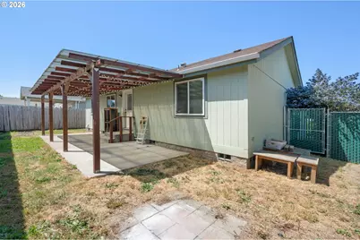 5340 Golden Eagle Dr, Eugene, OR 97402 - Photo 32