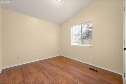 5340 Golden Eagle Dr, Eugene, OR 97402 - Photo 22