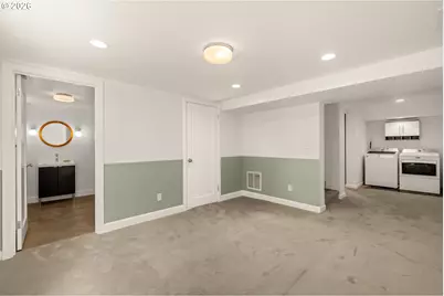 2243 SE Ladd Ave, Portland, OR 97214 - Photo 30