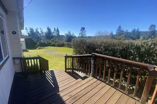 1195 Idaho Ave, Coos Bay, OR 97420 - Photo 32