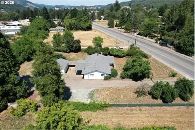 309 N Old Pacific Hwy, Myrtle Creek, OR 97457 - Photo 24