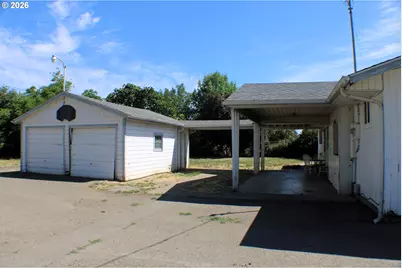 309 N Old Pacific Hwy, Myrtle Creek, OR 97457 - Photo 4