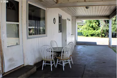 309 N Old Pacific Hwy, Myrtle Creek, OR 97457 - Photo 6