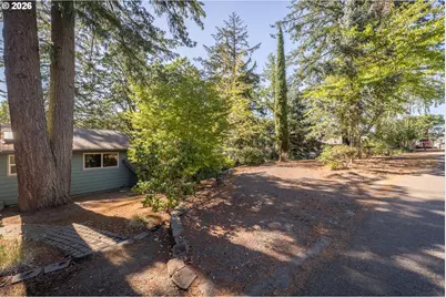 1520 Laurel Heights Dr NW, Albany, OR 97321 - Photo 2
