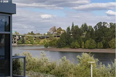 836 S Curry St #102, Portland, OR 97239 - Photo 26