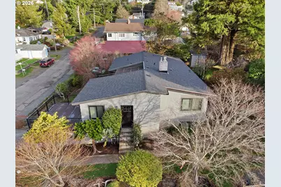 1864 4th St, Astoria, OR 97103 - Photo 32