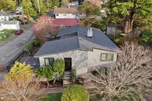 1864 4th St, Astoria, OR 97103 - Photo 32