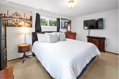 1864 4th St, Astoria, OR 97103 - Photo 12