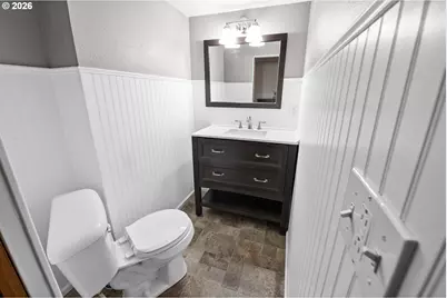 1864 4th St, Astoria, OR 97103 - Photo 20