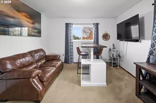 1864 4th St, Astoria, OR 97103 - Photo 16