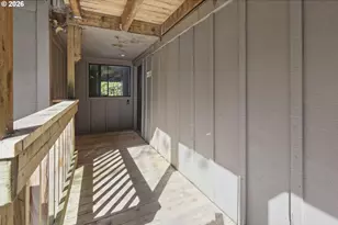 223 Trailside Loop, Eugene, OR 97405 - Photo 6
