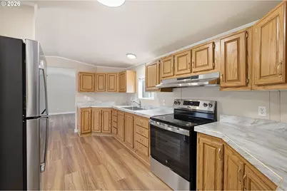 4475 Franklin Blvd #9, Eugene, OR 97403 - Photo 4