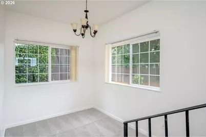 12106 SE Market St, Portland, OR 97216 - Photo 20