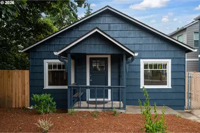12106 SE Market St, Portland, OR 97216 - Photo 2