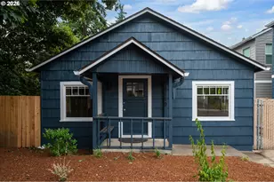 12106 SE Market St, Portland, OR 97216 - Photo 2