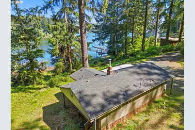 83553 Jensen Ln, Florence, OR 97439 - Photo 12