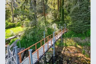 83553 Jensen Ln, Florence, OR 97439 - Photo 14