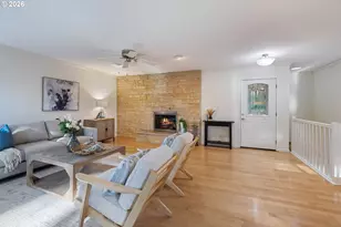 32570 Glen View Ln, Scappoose, OR 97056 - Photo 6