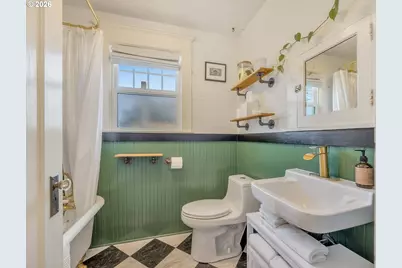 3586 Irving Ave, Astoria, OR 97103 - Photo 20