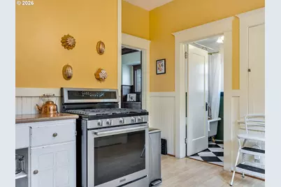 3586 Irving Ave, Astoria, OR 97103 - Photo 16