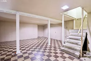 3410 NE Lombard Ct, Portland, OR 97211 - Photo 34