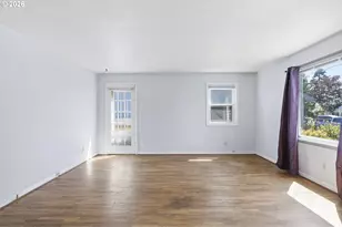 2638 SE 118th Ave, Portland, OR 97266 - Photo 8