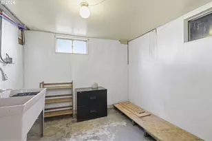 2638 SE 118th Ave, Portland, OR 97266 - Photo 32