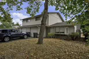 993 N Cloverleaf Loop, Springfield, OR 97477 - Photo 4