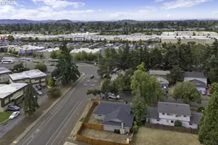 993 N Cloverleaf Loop, Springfield, OR 97477 - Photo 24