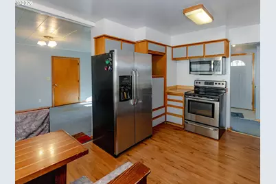 3738 Pennsylvania St, Longview, WA 98632 - Photo 8