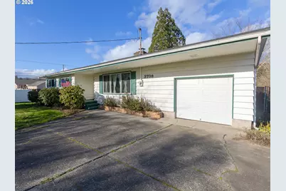 3738 Pennsylvania St, Longview, WA 98632 - Photo 2