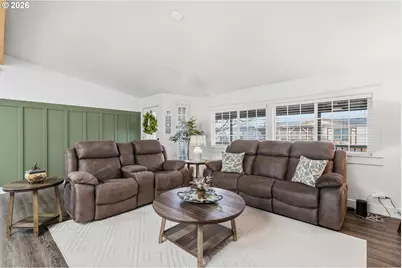 300 SW 7th Ave #508, Battle Ground, WA 98604 - Photo 4