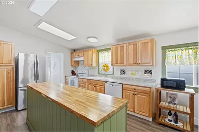 300 SW 7th Ave #508, Battle Ground, WA 98604 - Photo 8