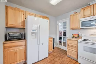 1128 9th Ave, Longview, WA 98632 - Photo 10