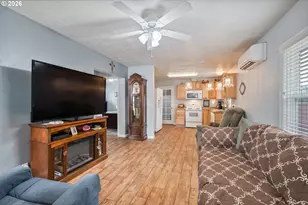 1128 9th Ave, Longview, WA 98632 - Photo 6