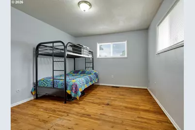 850 Marion St, Woodburn, OR 97071 - Photo 14