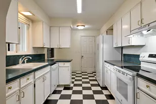 850 Marion St, Woodburn, OR 97071 - Photo 8