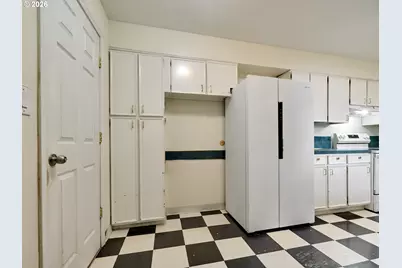850 Marion St, Woodburn, OR 97071 - Photo 10