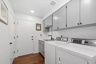 2550 Garfield St, Eugene, OR 97405 - Photo 26