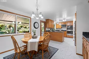 7225 SW Juniper Terrace, Beaverton, OR 97008 - Photo 10