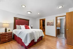 7225 SW Juniper Terrace, Beaverton, OR 97008 - Photo 12