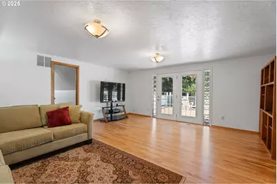 7225 SW Juniper Ter, Beaverton, OR 97008 - Photo 22