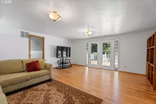 7225 SW Juniper Terrace, Beaverton, OR 97008 - Photo 22