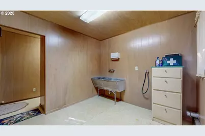 84745 Beske Ln, Joseph, OR 97846 - Photo 22