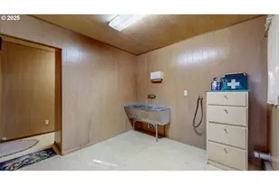 84745 Beske Ln, Joseph, OR 97846 - Photo 22