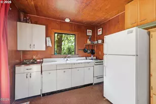 16725 Wilson River Hwy, Tillamook, OR 97141 - Photo 18